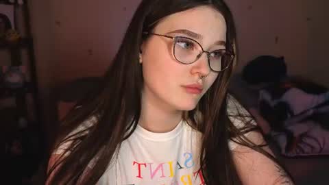 Millie online show from 06-18-26, 11:25