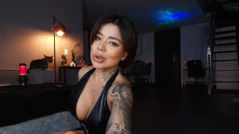 Mila  online show from 01-10-25, 11:29