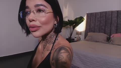 Mila  online show from 01-17-26, 12:59