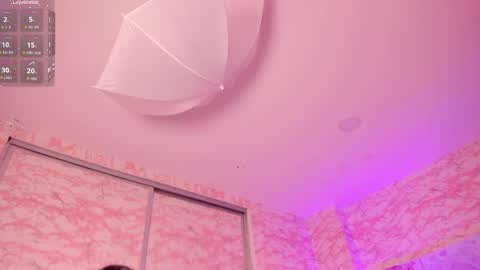 Snapshot of millieskinny_ chatting on 03-10-26, 11:21 Ana Maria online show from 03-10-26, 11:21