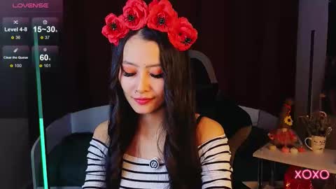 Snapshot of milly__foxy chatting on 10-28-25, 03:04 milly__foxy online show from 10-28-25, 03:04