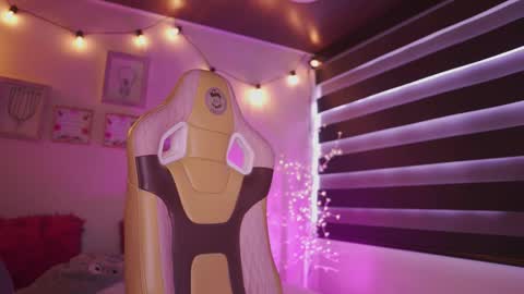 MILLY online show from 12-02-25, 07:20