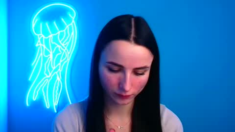 Milly online show from 01-20-25, 12:39