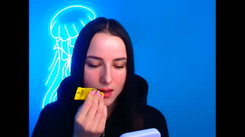 Milly online show from 03-05-25, 06:44