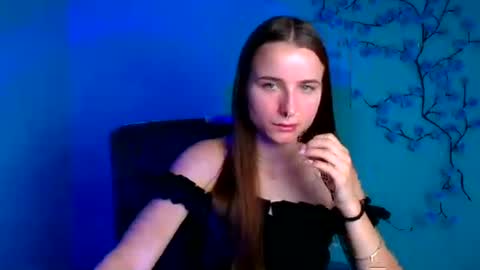 Snapshot of milly_liss chatting on 07-02-26, 06:19 Milly online show from 07-02-26, 06:19