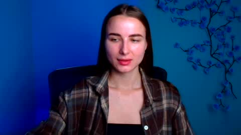 Snapshot of milly_liss chatting on 07-21-26, 05:43 Milly online show from 07-21-26, 05:43