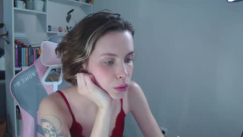 Milly online show from 01-02-25, 11:09