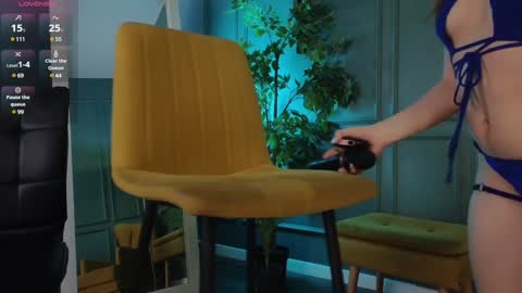 Snapshot of milly_shy chatting on 01-24-25, 09:39 Milly online show from 01-24-25, 09:39