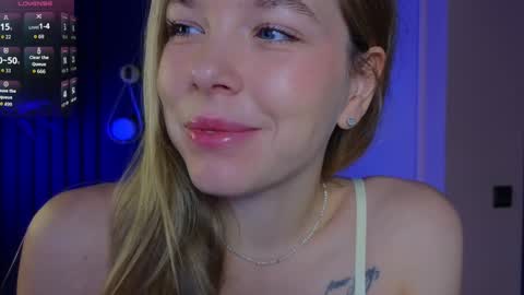 Snapshot of milly_shy chatting on 09-20-25, 06:47 Milly online show from 09-20-25, 06:47