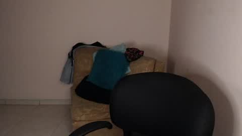 Emily  online show from 06-28-26, 05:57