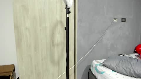 Snapshot of milo_cruz chatting on 02-18-26, 10:00 Milo Cruz online show from 02-18-26, 10:00