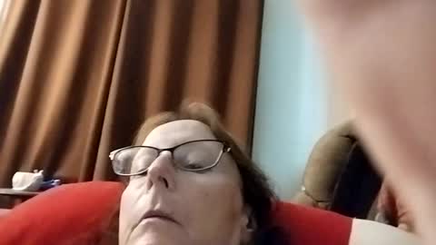 miloanj online show from 06-28-26, 08:37