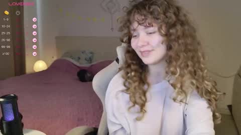 milounee online show from 02-10-26, 06:50