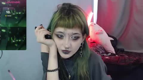 milten_trish online show from 05-07-26, 03:50