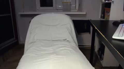 Snapshot of miluegin chatting on 03-10-26, 06:35 Noah online show from 03-10-26, 06:35