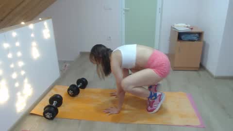 milusea online show from 12-17-24, 02:11