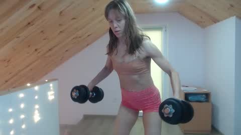 milusea online show from 12-30-24, 01:14