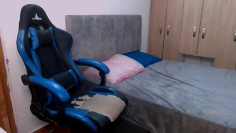 miluu_444 online show from 05-28-26, 12:30