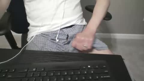 milwaukeebadger24 online show from 05-12-26, 10:23