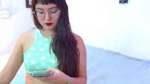 mily_baker online show from 09-12-25, 11:26