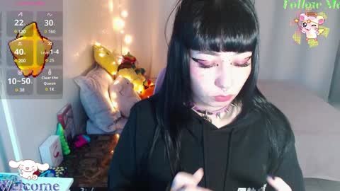 mily_milk_ online show from 01-15-25, 09:24