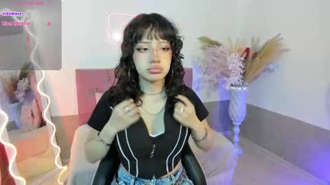 mily_tay online show from 03-28-26, 11:32