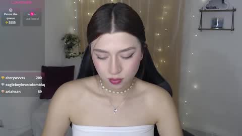 Snapshot of mily_thomson_b chatting on 01-30-25, 02:49 Mily online show from 01-30-25, 02:49