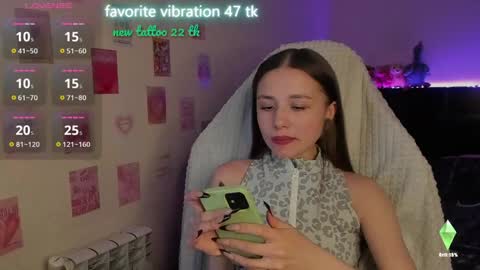 Emily online show from 05-08-26, 08:47