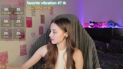 Emily online show from 06-07-26, 06:22
