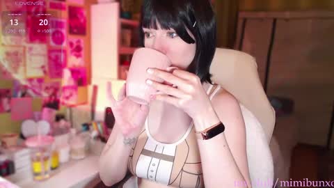 Snapshot of mimibunxo chatting on 04-03-26, 05:05 Mimi Bunny online show from 04-03-26, 05:05