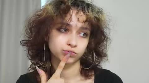  IRIS  online show from 10-18-25, 08:26