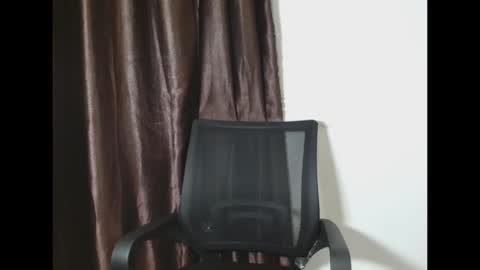 mimi online show from 02-01-26, 10:52