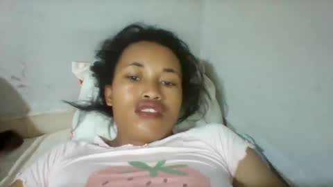 Snapshot of mimisexy295320 chatting on 12-21-24, 09:33 mimisexy295320 online show from 12-21-24, 09:33