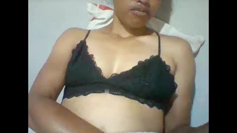 Snapshot of mimisexy295320 chatting on 01-10-25, 01:52 mimisexy295320 online show from 01-10-25, 01:52