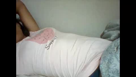 Snapshot of mimisexy295320 chatting on 01-15-25, 09:56 mimisexy295320 online show from 01-15-25, 09:56