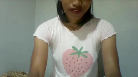 Snapshot of mimisexy295320 chatting on 01-25-25, 04:56 mimisexy295320 online show from 01-25-25, 04:56
