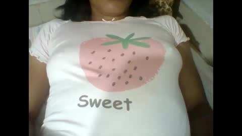 Snapshot of mimisexy295320 chatting on 01-25-25, 10:19 mimisexy295320 online show from 01-25-25, 10:19