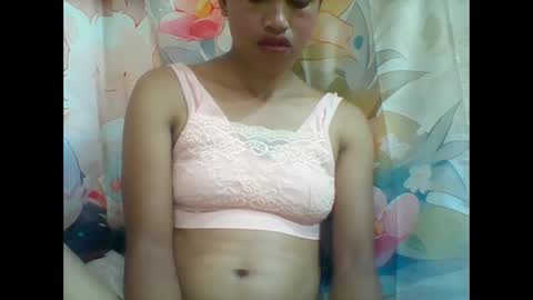 Snapshot of mimisexy295320 chatting on 02-03-25, 09:30 mimisexy295320 online show from 02-03-25, 09:30