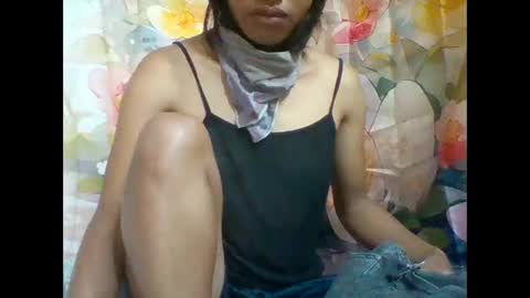 Snapshot of mimisexy295320 chatting on 03-08-25, 07:49 mimisexy295320 online show from 03-08-25, 07:49