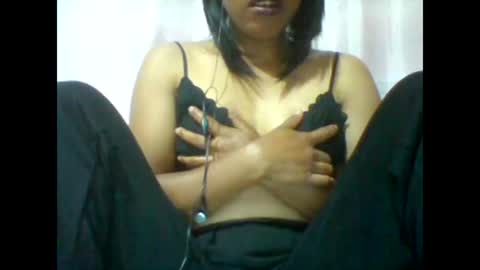 Snapshot of mimisexy295320 chatting on 09-11-25, 08:42 mimisexy295320 online show from 09-11-25, 08:42