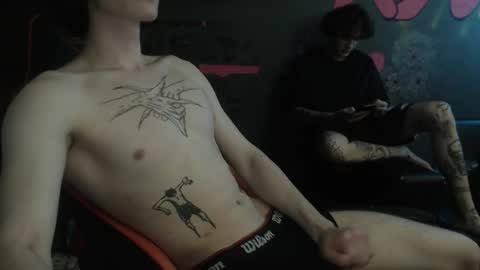 Max online show from 11-02-25, 05:48