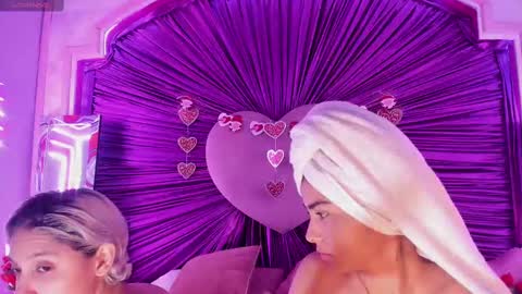 Minji online show from 02-19-25, 08:22