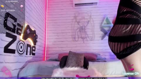 Minji online show from 09-12-25, 07:36