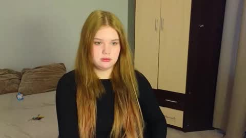 hi Im Mina  online show from 02-05-26, 02:16