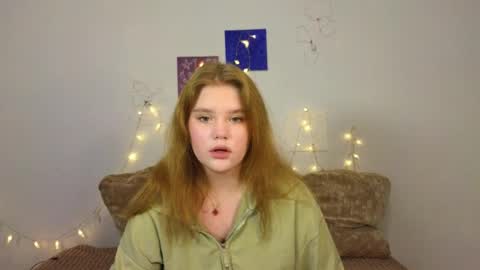 Snapshot of mina27372 chatting on 04-12-26, 09:47 hi Im Mina online show from 04-12-26, 09:47