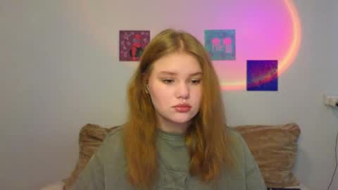 Snapshot of mina27372 chatting on 05-06-26, 02:08 hi Im Mina online show from 05-06-26, 02:08
