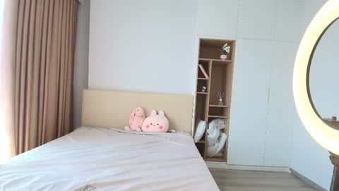 Mina online show from 05-01-26, 02:27