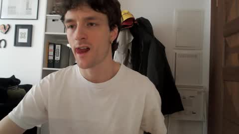 Mindly online show from 12-15-25, 12:42