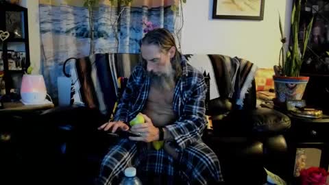 Snapshot of mindphuk chatting on 02-14-25, 01:45 mindphuk online show from 02-14-25, 01:45