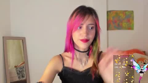 Snapshot of minefoxy2 chatting on 01-24-25, 08:34 Amber online show from 01-24-25, 08:34